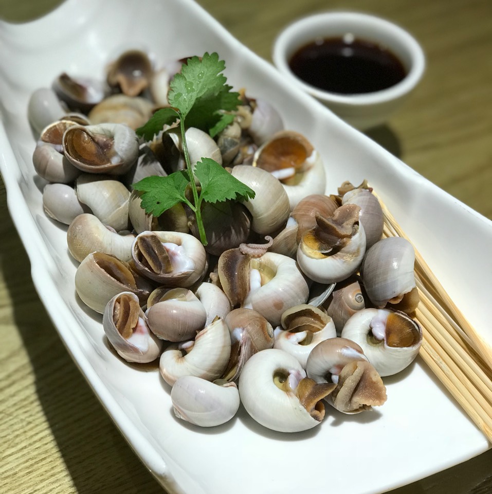 Snails at 宝燕壹号 Baoyan Restaurant on #foodmento http://foodmento.com/place/11458