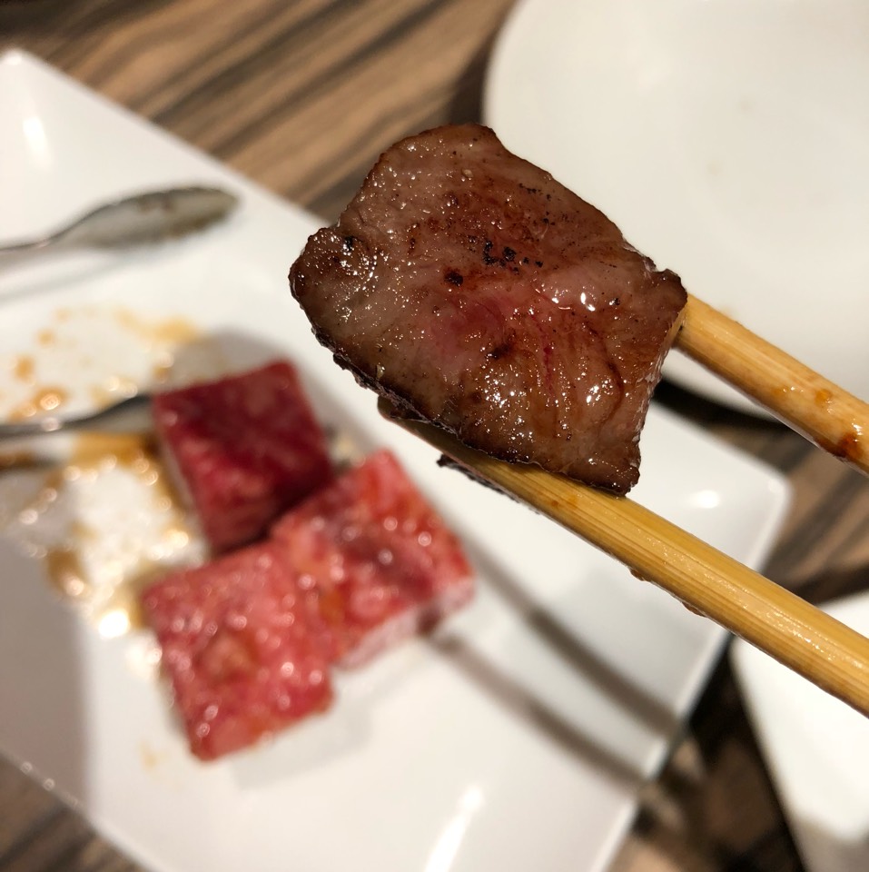 BBQ Beef Cubes at 焼肉 ジャンボ 本郷店 はなれ on #foodmento http://foodmento.com/place/11485