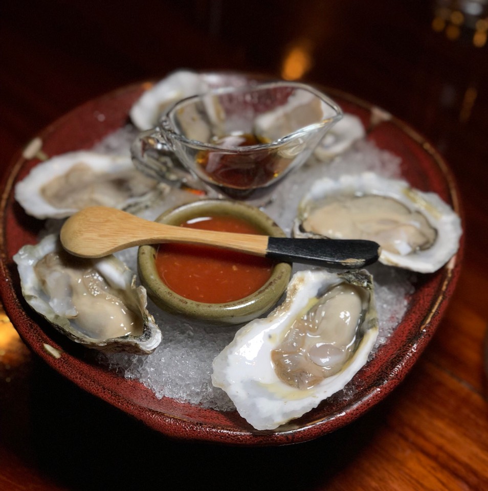 Oysters (Skookum WA) from Autre Kyo Ya (CLOSED) on #foodmento http://foodmento.com/dish/44354