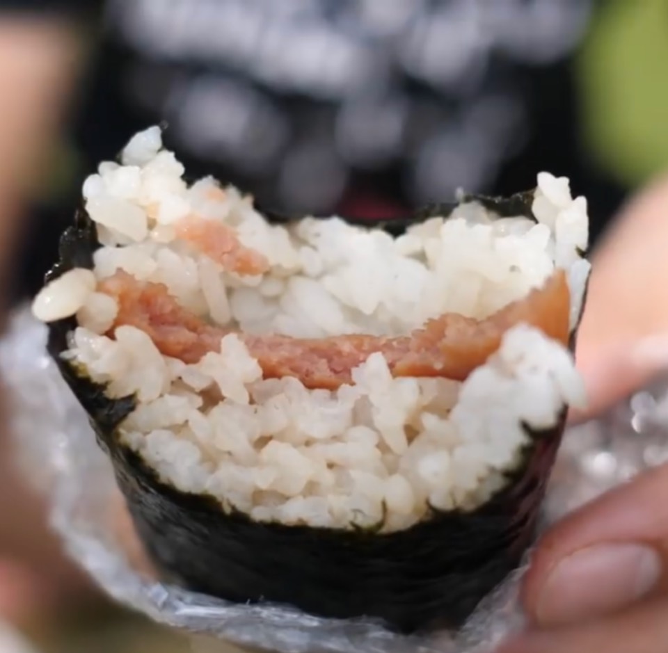 Deluxe Spam Musubi from Tanioka's Seafood & Catering on #foodmento http://foodmento.com/dish/44671