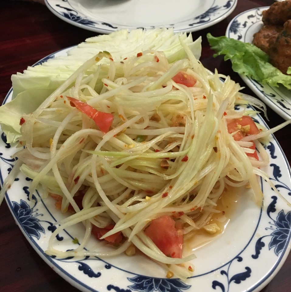 Som Tum Papaya Salad on #foodmento http://foodmento.com/dish/44756