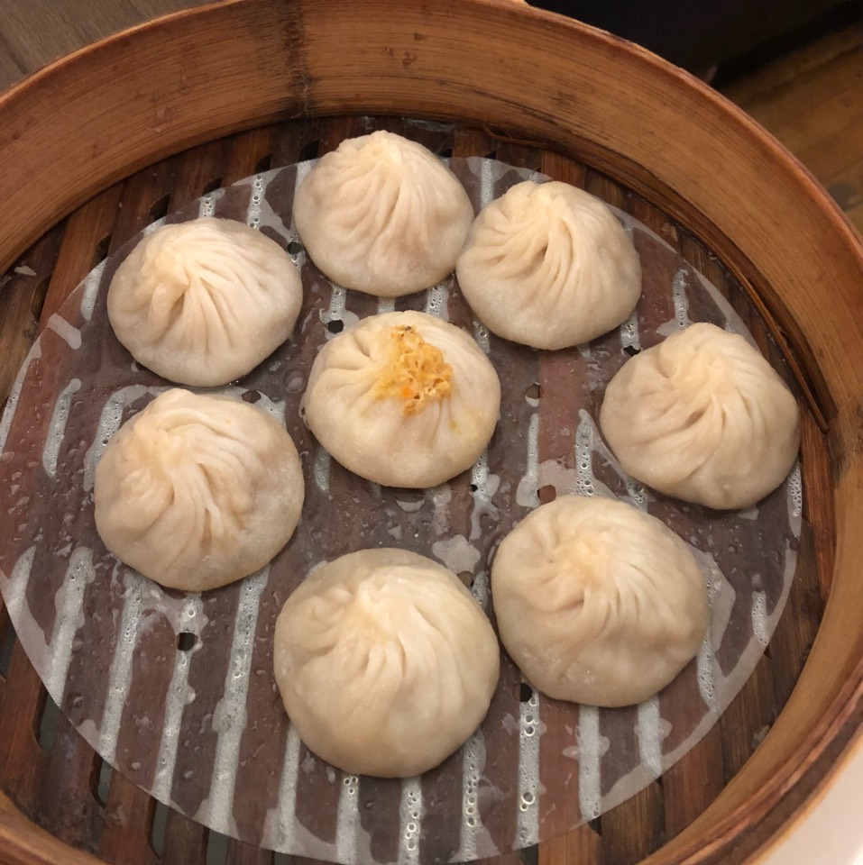 Pork & Crab Meat Soup Dumplings (Xiao Long Bao) on #foodmento http://foodmento.com/dish/44945