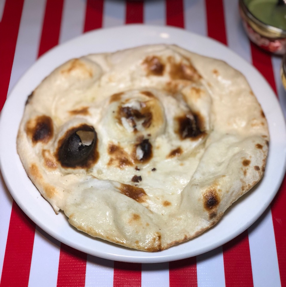 Sourdough Naan from The Bombay Bread Bar on #foodmento http://foodmento.com/dish/44989