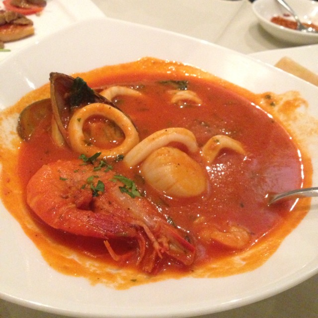 Zuppa Di Mare (Mixed Seafood In Tomato Soup) from Trattoria Bonissima on #foodmento http://foodmento.com/dish/4929