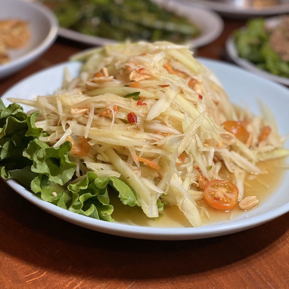 Papaya Salad at Ruen Pair Thai Restaurant on #foodmento http://foodmento.com/place/11794