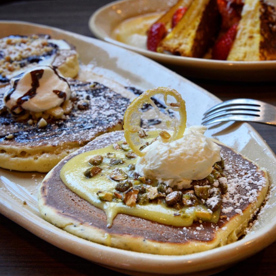 Pancake Flight at Snooze An A.M. Eatery on #foodmento http://foodmento.com/place/11796