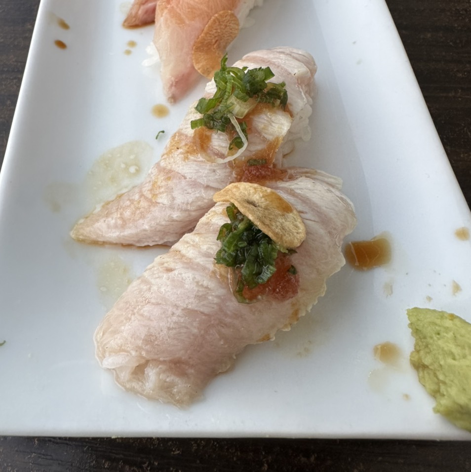 Seared Albacore Belly Sushi $9 at Sushi Fumi on #foodmento http://foodmento.com/place/11805