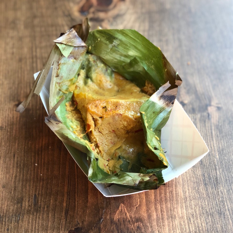 Otak Otak (Grilled Fish Cake, Aromatic Herbs, In Banana Leaf) from Kopitiam on #foodmento http://foodmento.com/dish/45841
