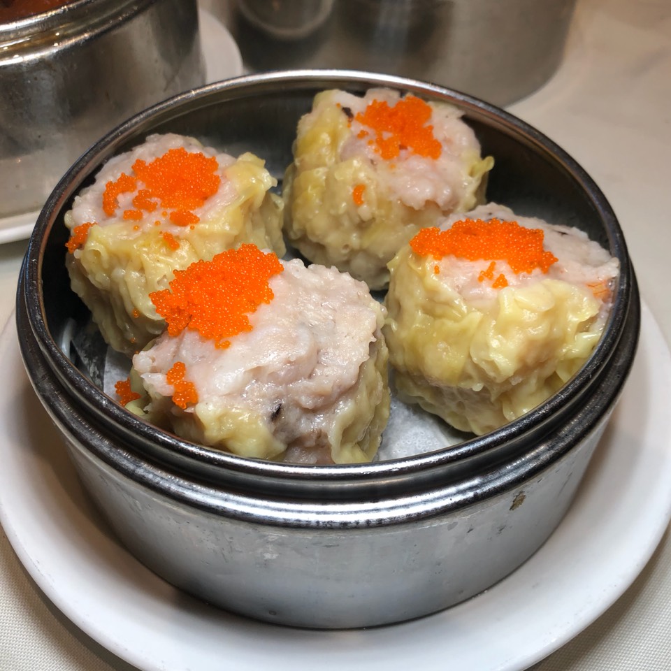Jumbo Pork Siu Mai at Lunasia Chinese Cuisine on #foodmento http://foodmento.com/place/11984