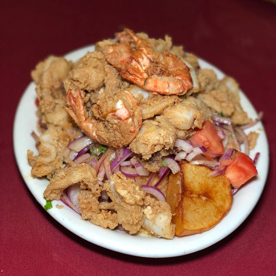 Jalea De Mariscos (Fried Fish, Shrimp, Squid) at Mario's Peruvian & Seafood Restaurant on #foodmento http://foodmento.com/place/11988