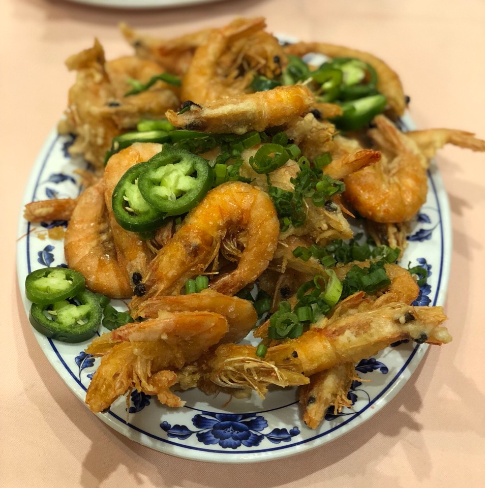Salt & Pepper Fried Shrimp in Shell with Head on #foodmento http://foodmento.com/dish/46274