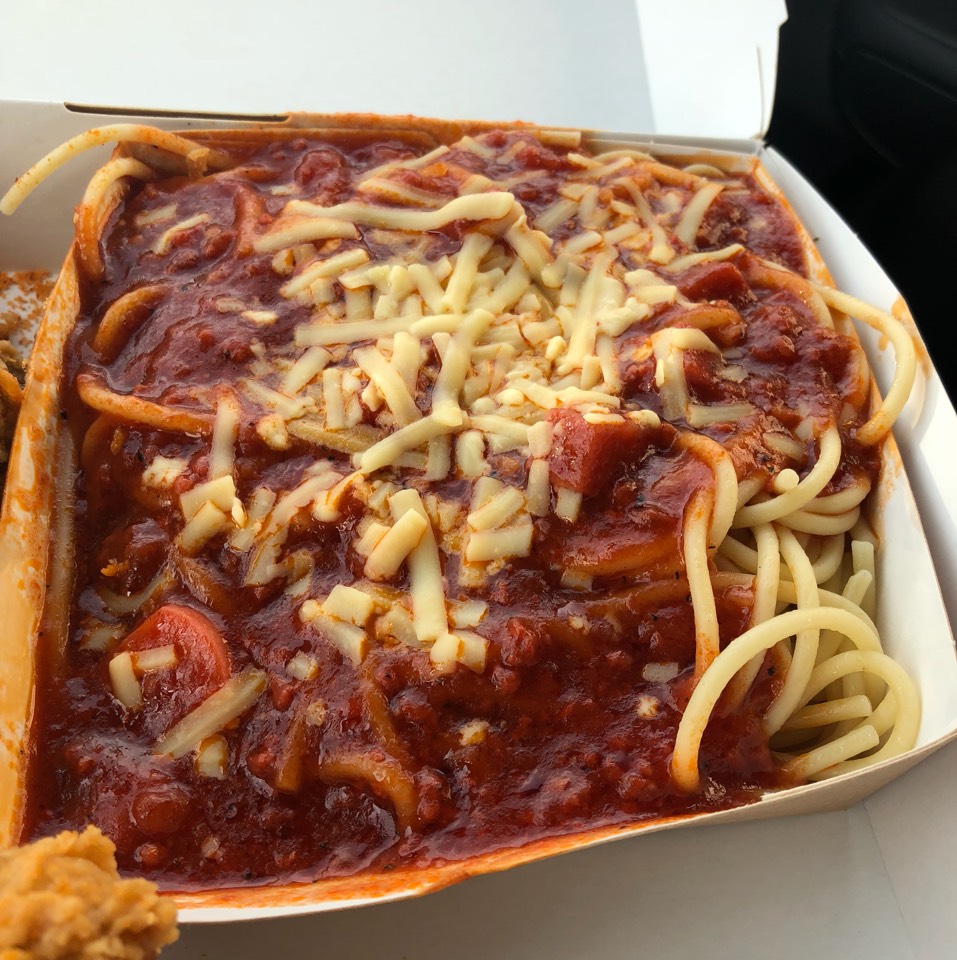 Spaghetti  from Jollibee on #foodmento http://foodmento.com/dish/46424