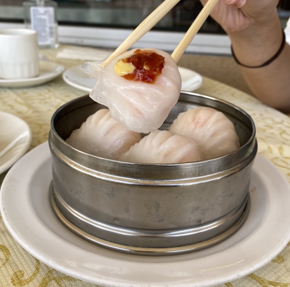 Shrimp Dumpling from Sea Harbour Seafood Restaurant on #foodmento http://foodmento.com/dish/50734