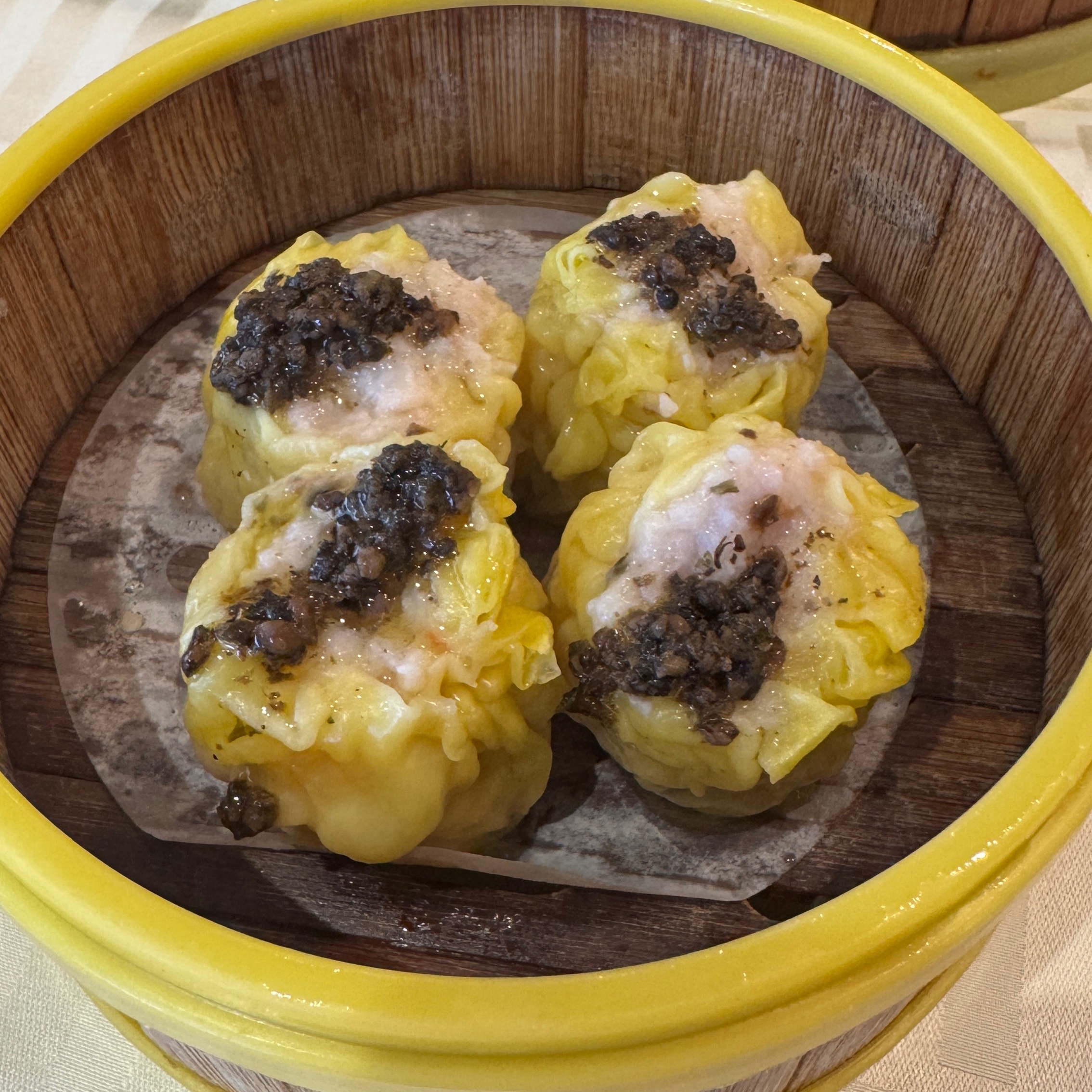 Pork & Shrimp Siu Mai With Truffle Sauce at Sea Harbour Seafood Restaurant on #foodmento http://foodmento.com/place/12063