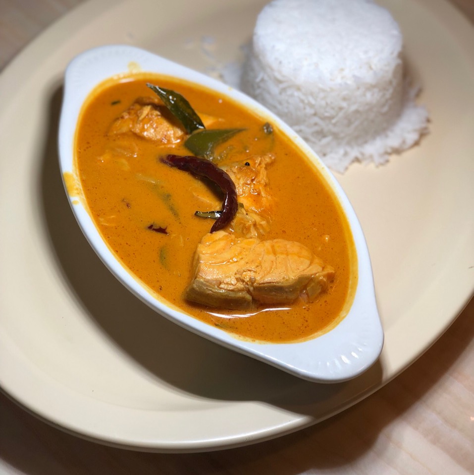 Kerala Fish Curry at Mayura Indian Restaurant on #foodmento http://foodmento.com/place/12110