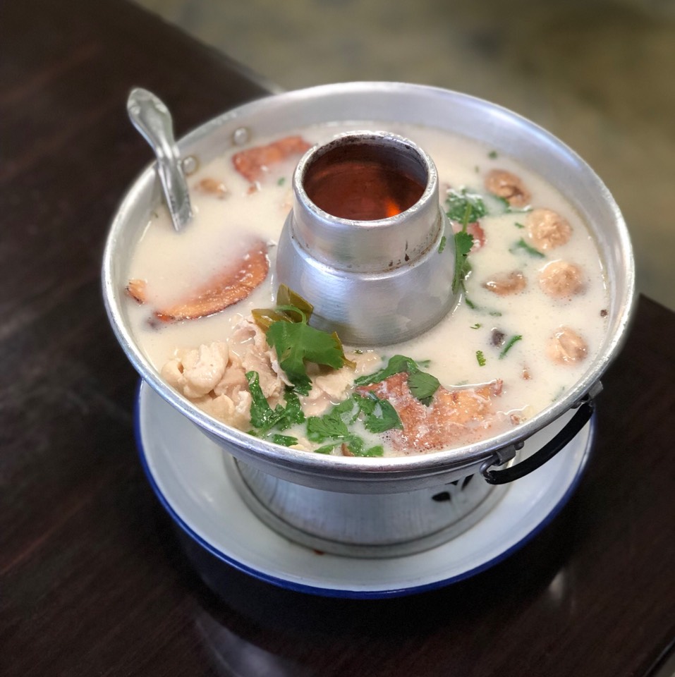 Tom Kha Kai (Chicken Coconut Milk Soup) at Rodded Restaurant on #foodmento http://foodmento.com/place/12233