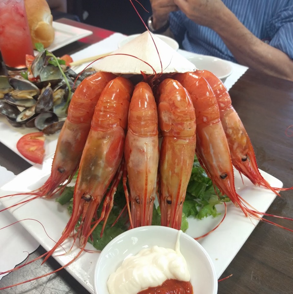 Shrimp at OC & Lau Restaurant 1 on #foodmento http://foodmento.com/place/12240