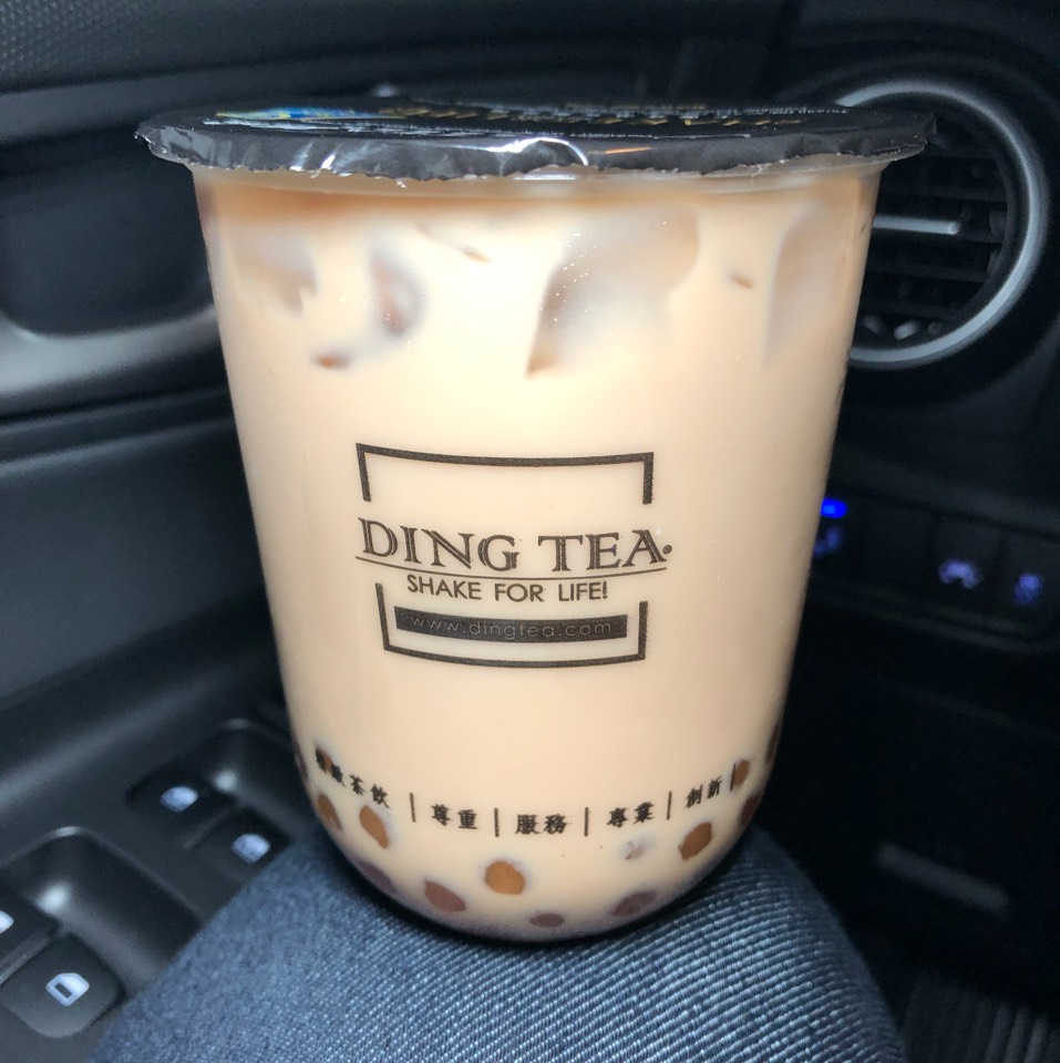 Brown Sugar Milk Tea With Boba at Ding Tea (CLOSED) on #foodmento http://foodmento.com/place/12257