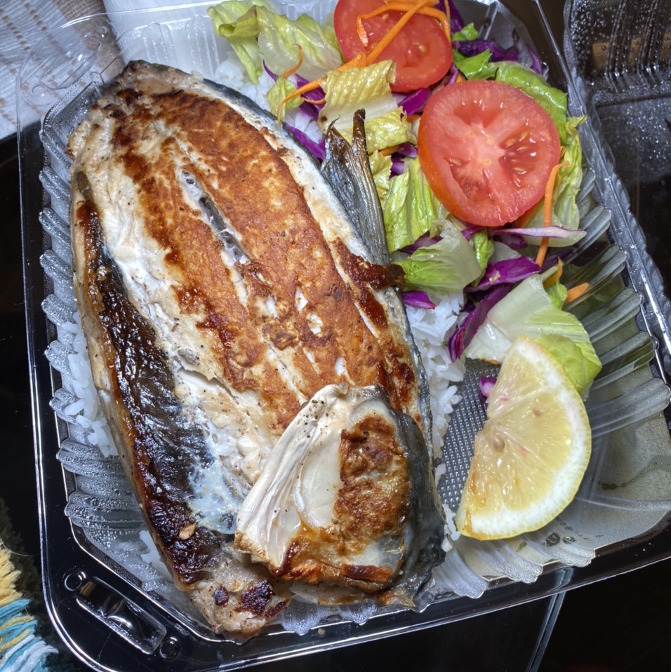 Grilled Bangus (Milkfish) at Neri's on #foodmento http://foodmento.com/place/12299