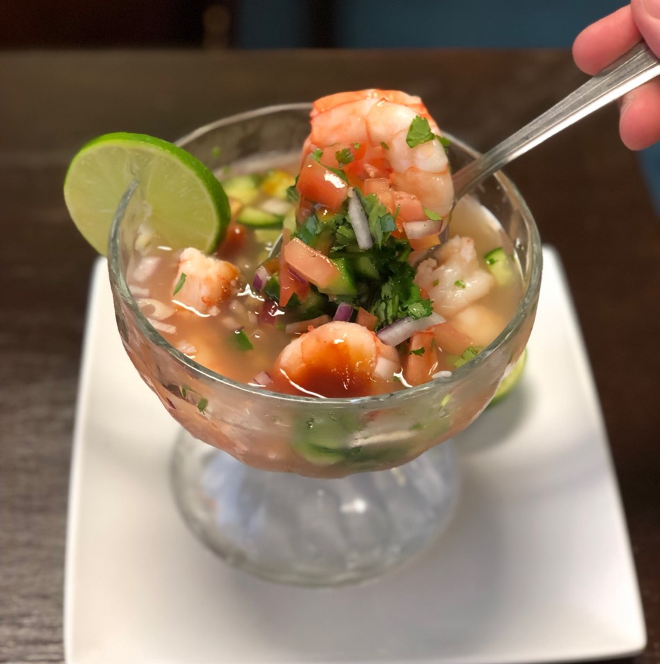 Shrimp Cocktail (Coctele) on #foodmento http://foodmento.com/dish/47633