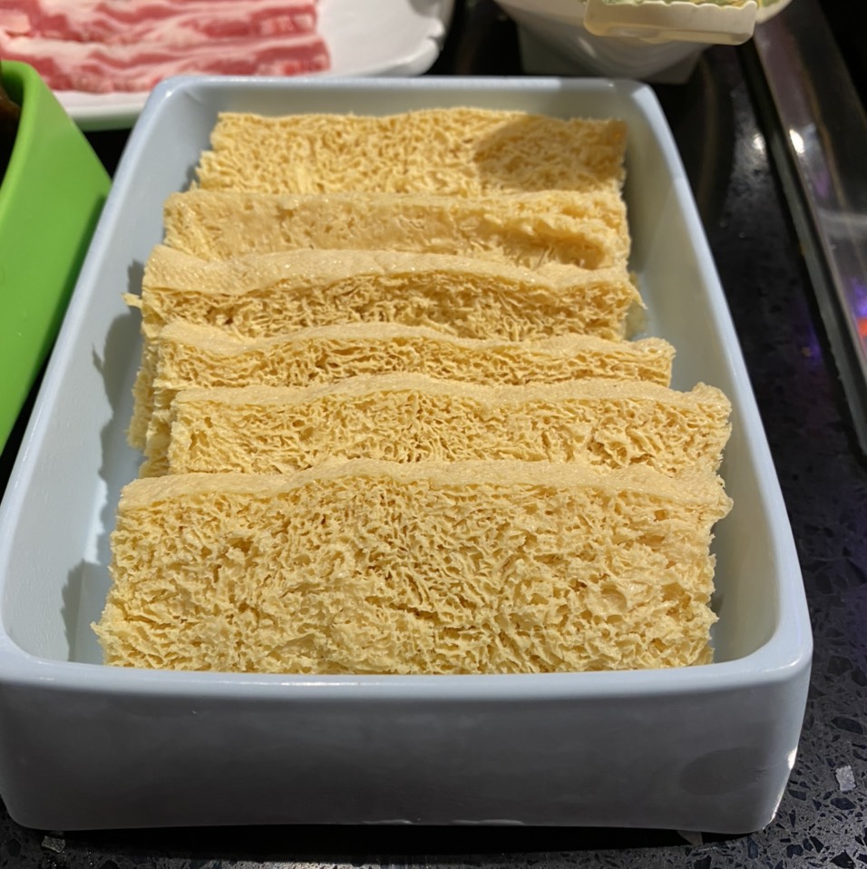 Frozen Sponge Tofu from SinoPot (CLOSED) on #foodmento http://foodmento.com/dish/49212