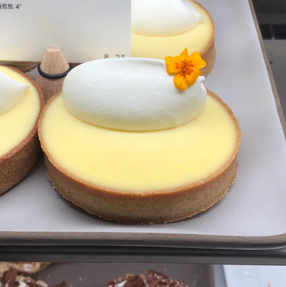 Lemon Cream Tart at The Manufactory (CLOSED) on #foodmento http://foodmento.com/place/12363