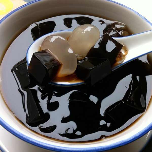 Grass Jelly at Ah Chew Desserts 阿秋甜品 on #foodmento http://foodmento.com/place/123