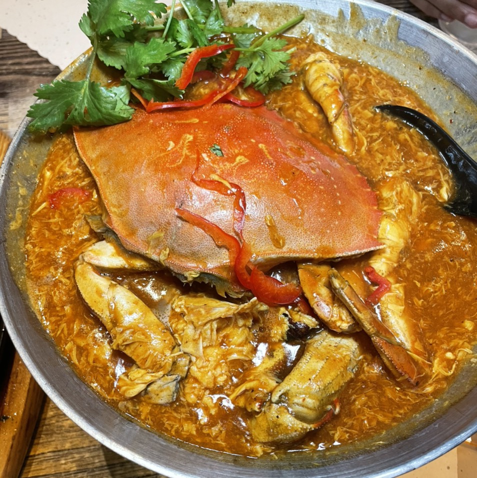 Cua Sot Cay (Chili Crab) $46 from Ốc & Lẩu (OC & Lau) 2 on #foodmento http://foodmento.com/dish/53143