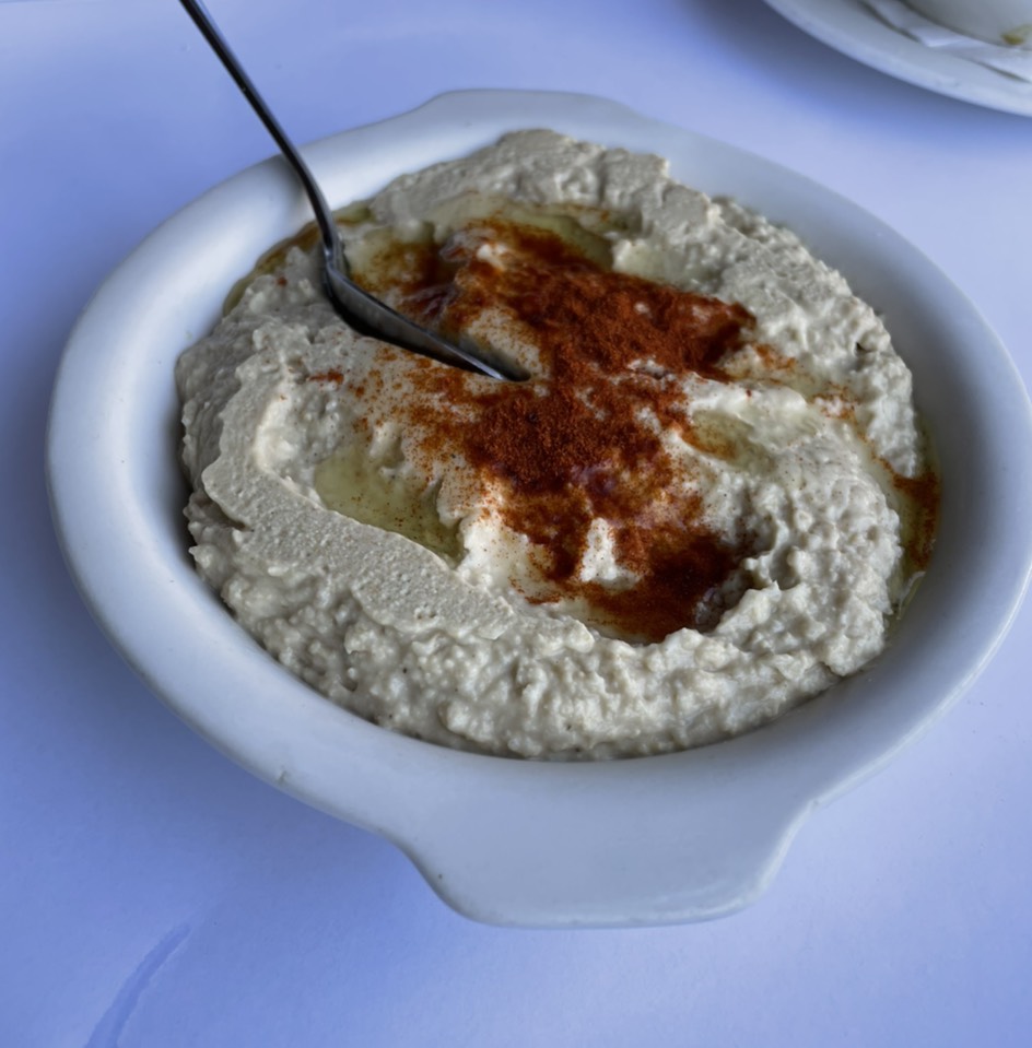 Hummus from Jino's Pars Bistro on #foodmento http://foodmento.com/dish/52669