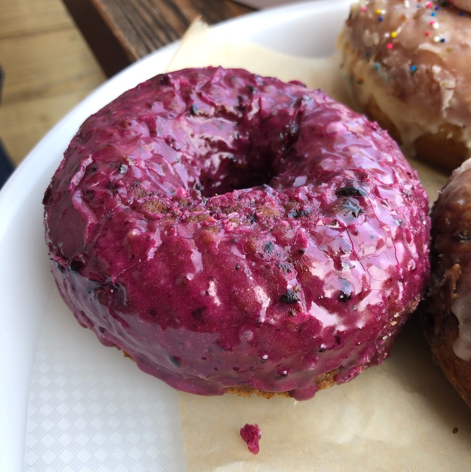 Huckleberry Doughnut at Sidecar Doughnuts & Coffee on #foodmento http://foodmento.com/place/12532