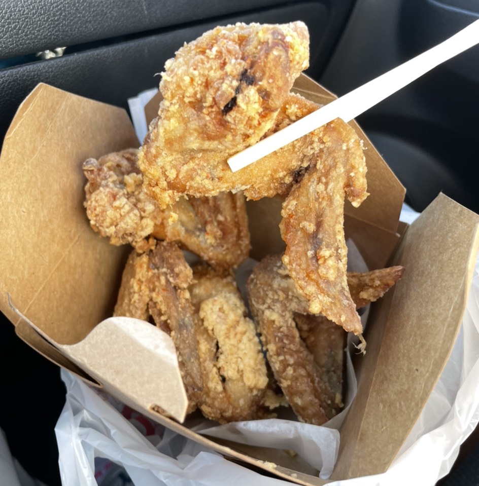 Fried Chicken Wings (Teba) from Tenkatori Karaage on #foodmento http://foodmento.com/dish/48447