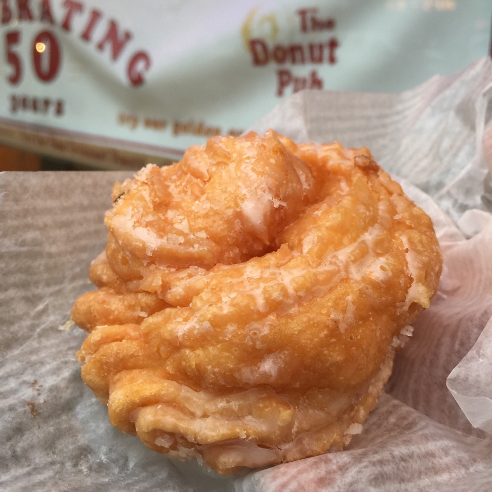 Cinnamon Cruller at The Donut Pub on #foodmento http://foodmento.com/place/1261