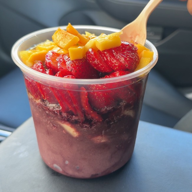 BJJ Acai Bowl $13 Reg $18 L at Superbowl Açaí & Brazilian Juice Bar on #foodmento http://foodmento.com/place/12626