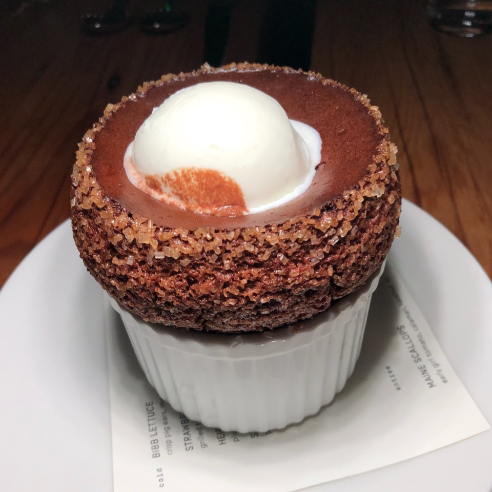 Chocolate Soufflé  at Bon Temps (CLOSED) on #foodmento http://foodmento.com/place/12672