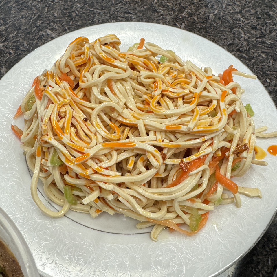 Shredded Tofu Noodles at Dai Ho Restaurant (大和) on #foodmento http://foodmento.com/place/12680