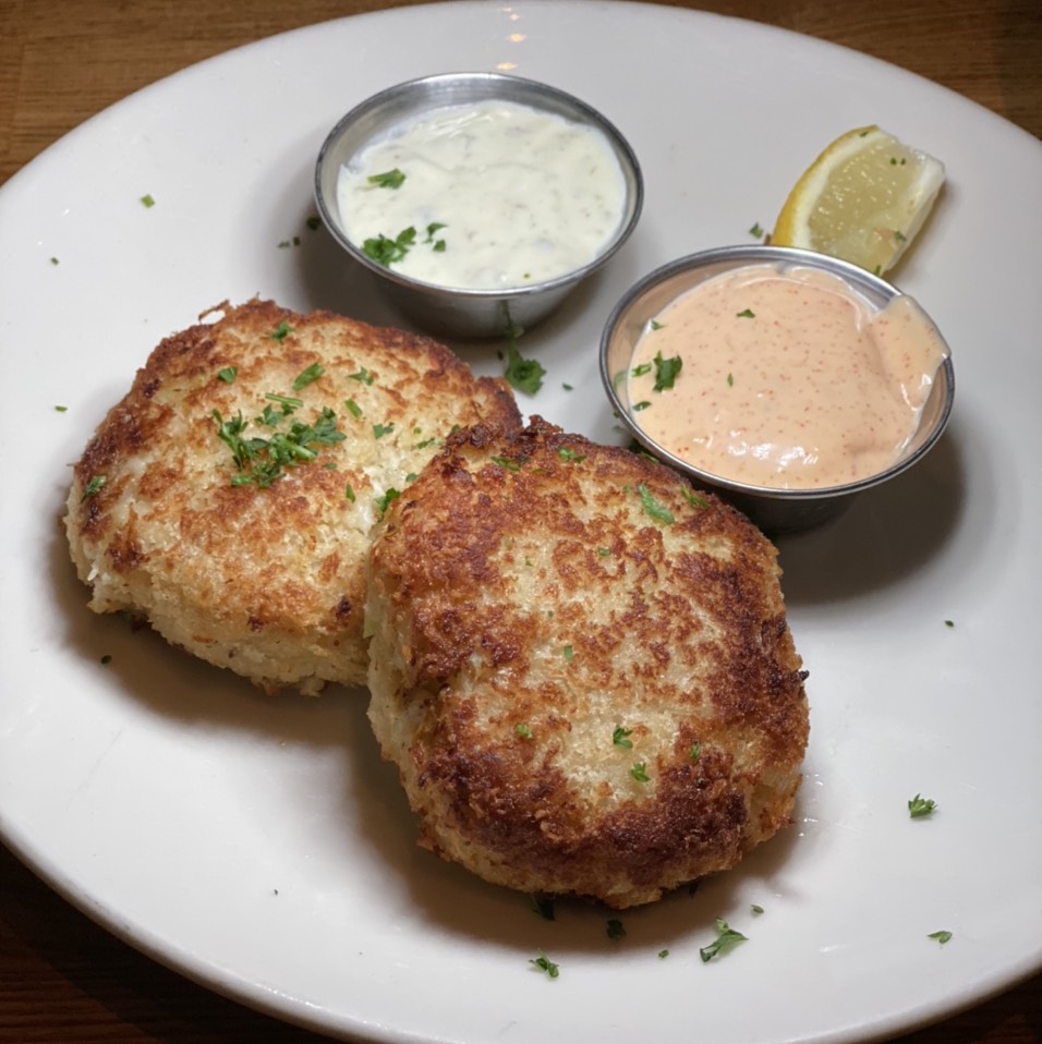 Rock'N Crab Cakes at Rock'N Fish on #foodmento http://foodmento.com/place/12735