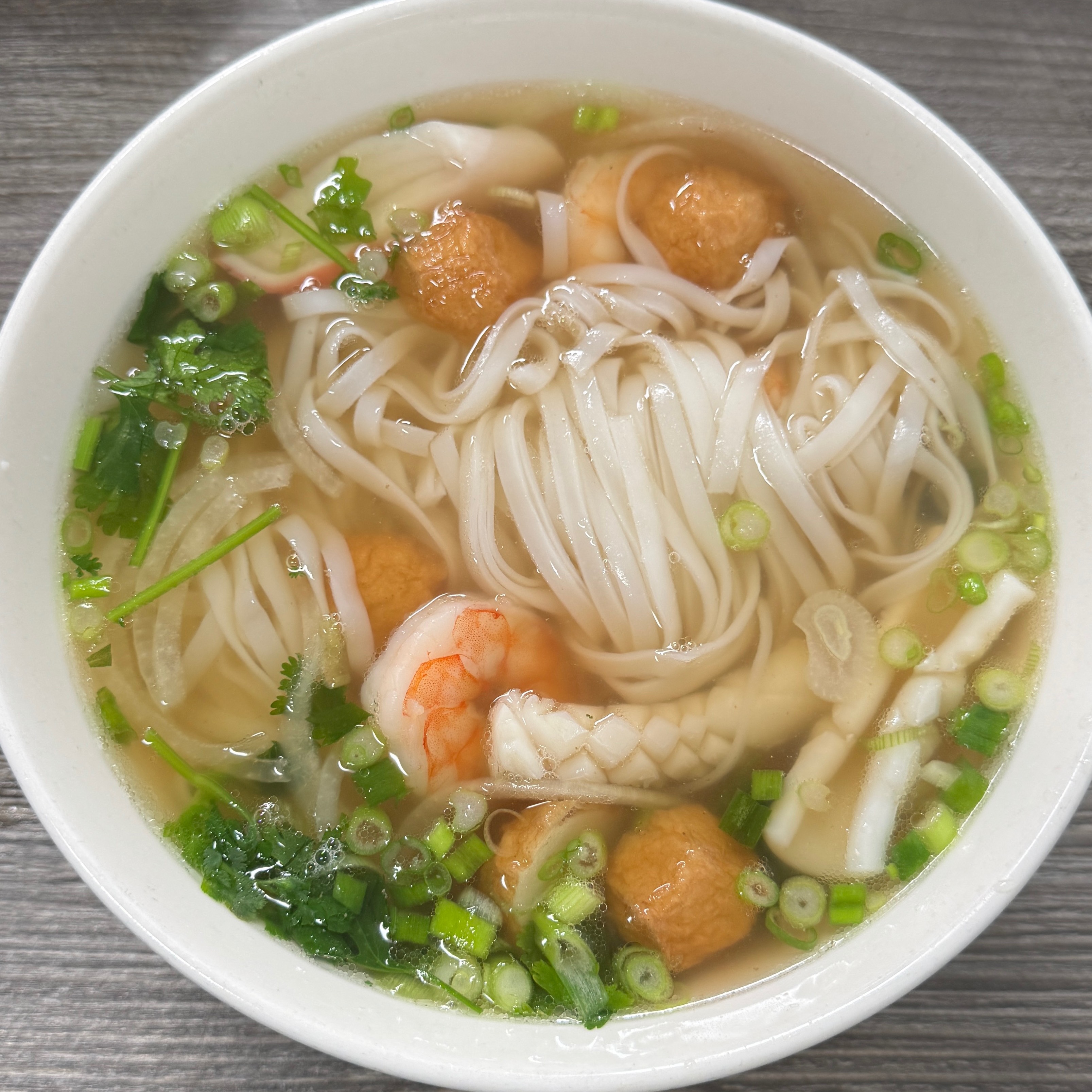 Pho Seafood $14 at Pho Saigon Republic (formerly Pho Hoa) on #foodmento http://foodmento.com/place/12778