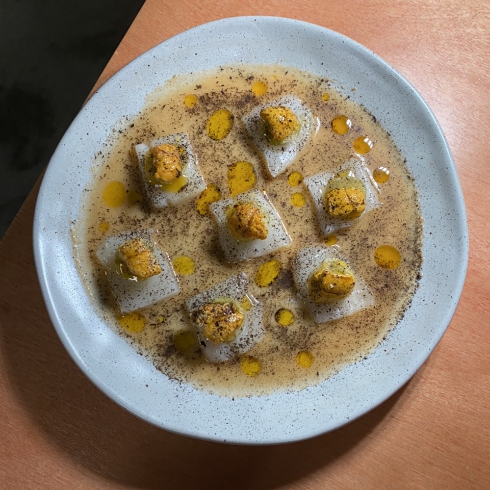 Scallop & Sea Urchin Tiradito from Yapa (CLOSED) on #foodmento http://foodmento.com/dish/49543