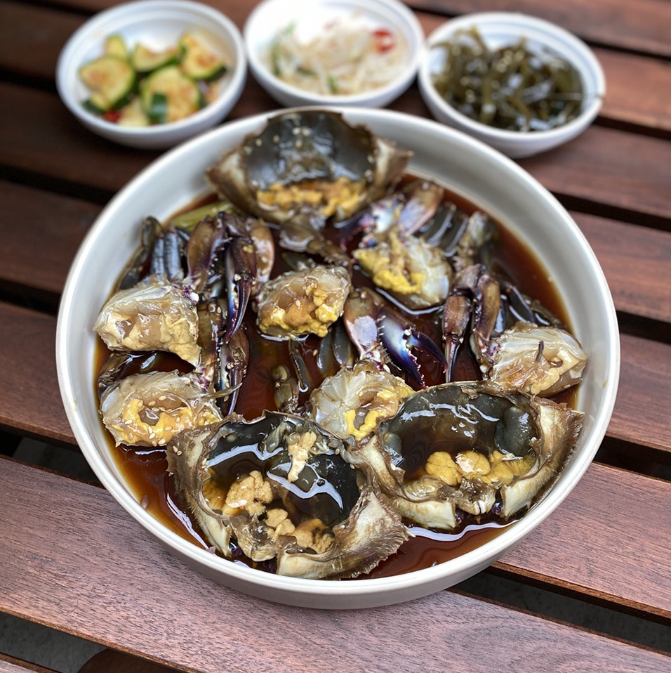 Kan Jang Ke Jang (Raw Marinated Crab In Soy Sauce) on #foodmento http://foodmento.com/dish/50181