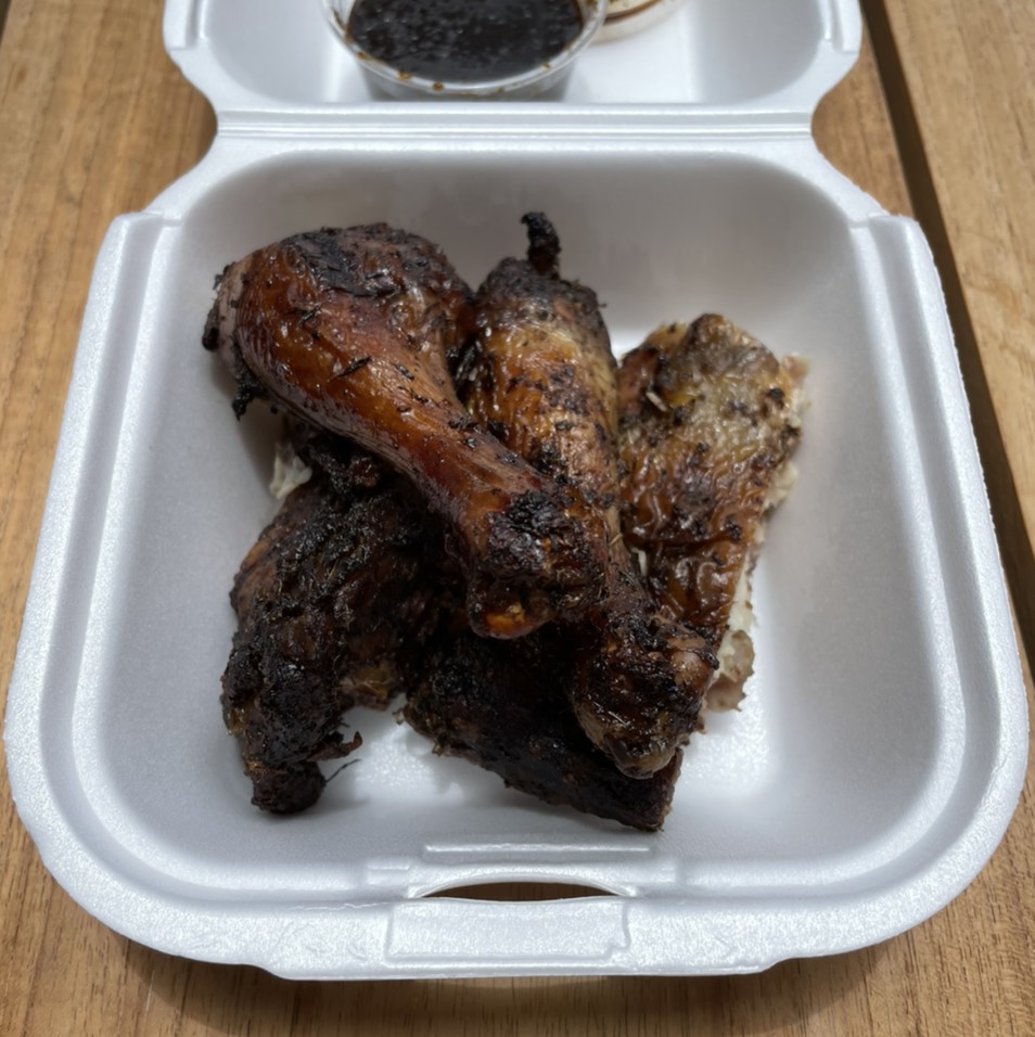 Jerk Chicken $6 from The Jerk Spot Jamaican Restaurant on #foodmento http://foodmento.com/dish/50388
