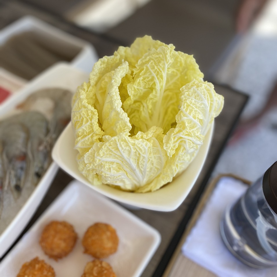 Napa Cabbage $8 at Hai Di Lao Hot Pot on #foodmento http://foodmento.com/place/12957