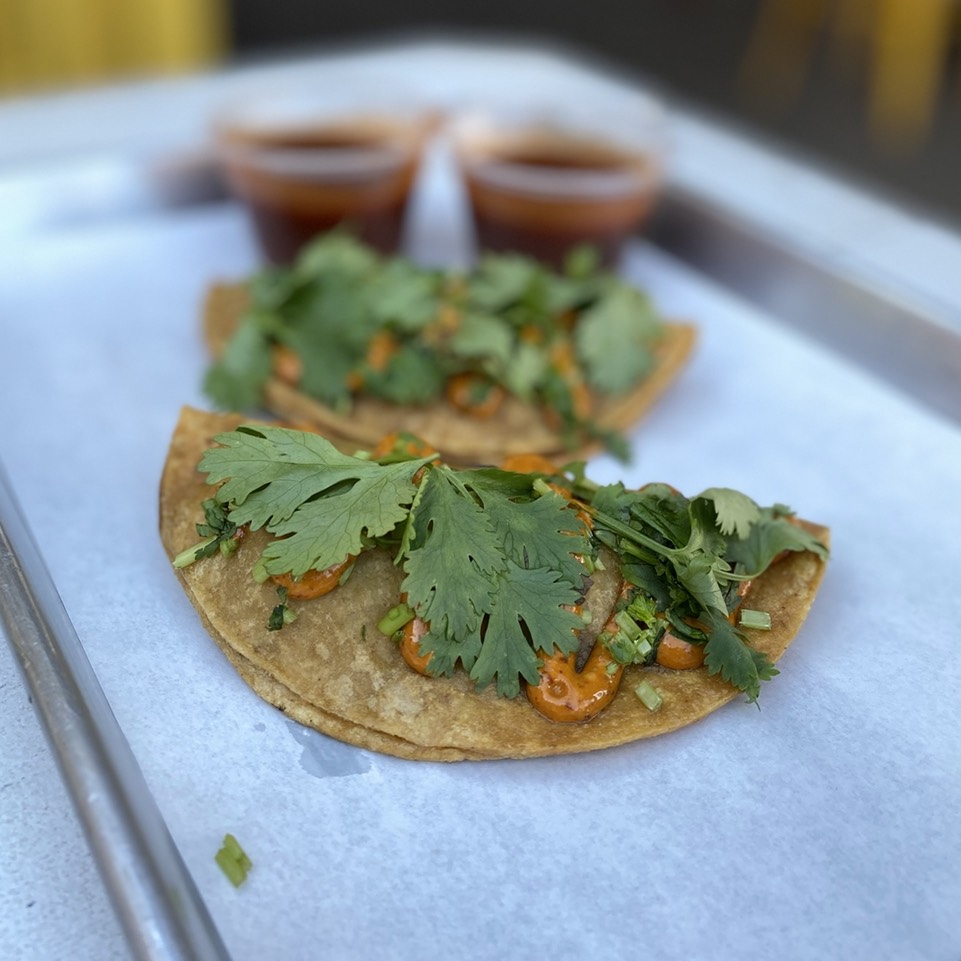 Media Luna (Crispy Taco, Shrimp, Scallops, Shrimp Consume...) at Bee Taqueria on #foodmento http://foodmento.com/place/12959
