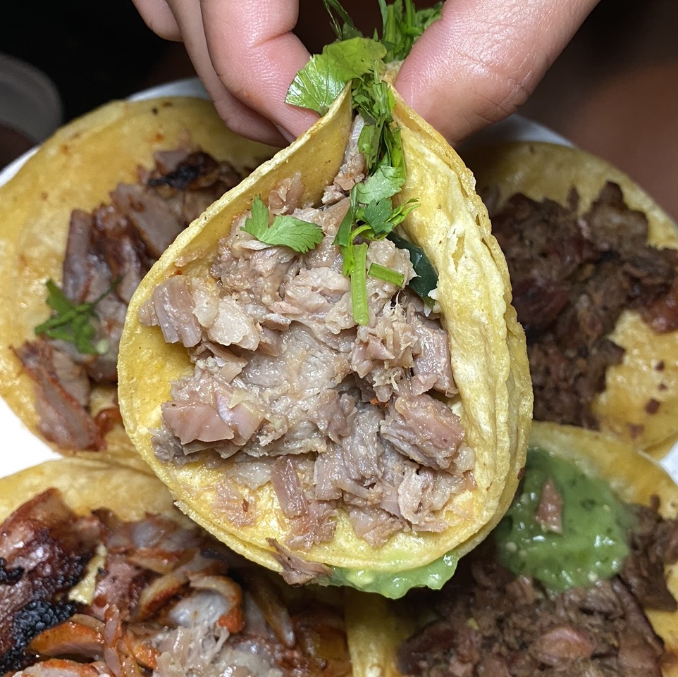 Carnitas Taco at Tacos Chidos on #foodmento http://foodmento.com/place/12999