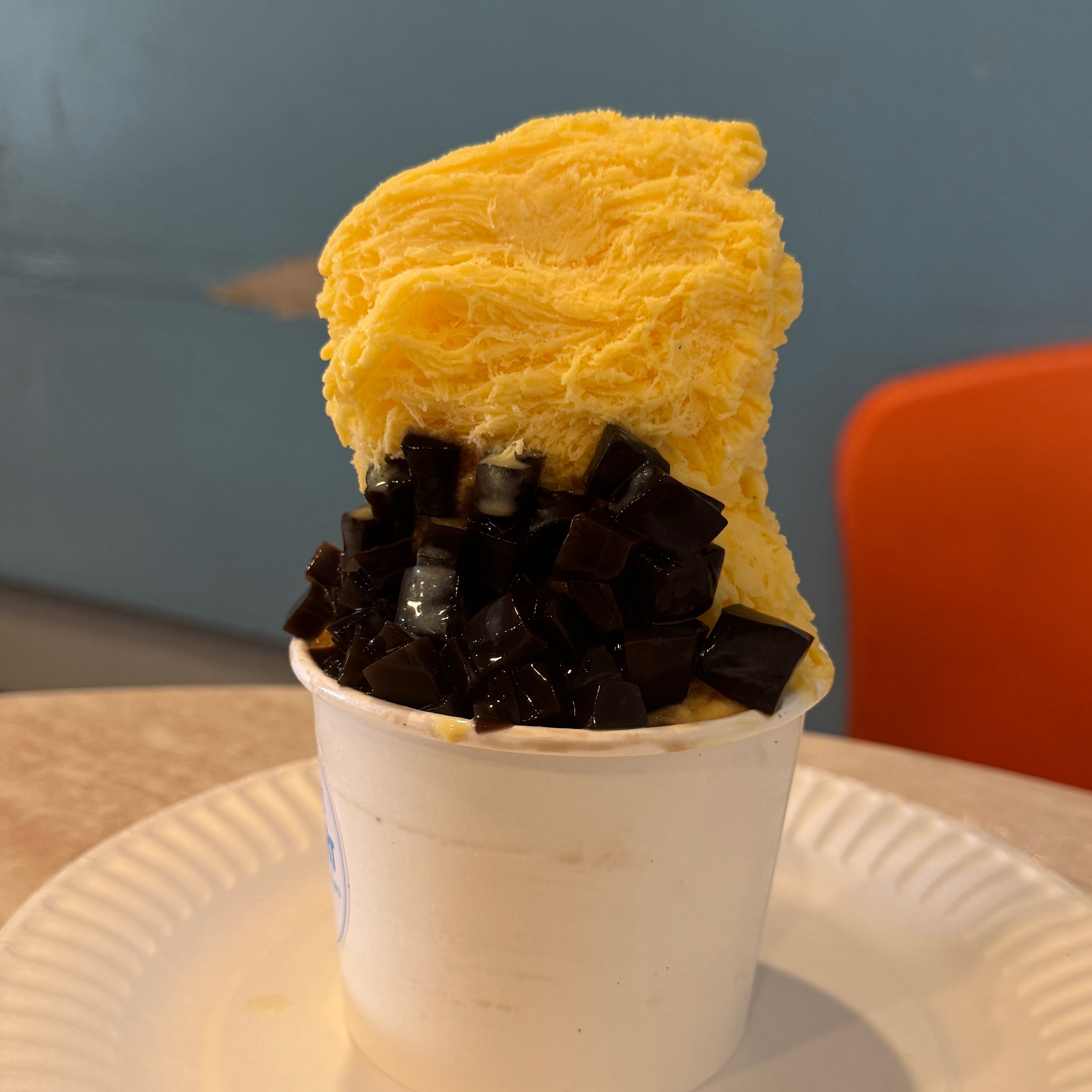 Mango Shaved Ice + Toppings at Salju Dessert on #foodmento http://foodmento.com/place/13067