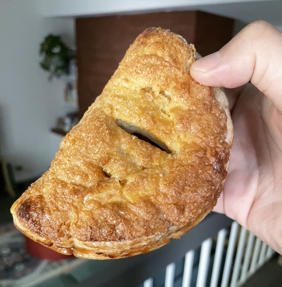 Seasonal Hand Pie (Apple) from Tartine Sycamore on #foodmento http://foodmento.com/dish/50929