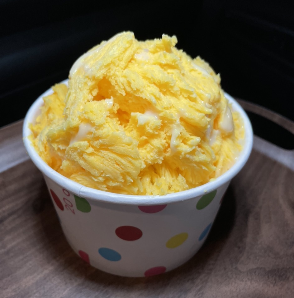 Mango Mochi Shaved Snow at Class 302 on #foodmento http://foodmento.com/place/13148