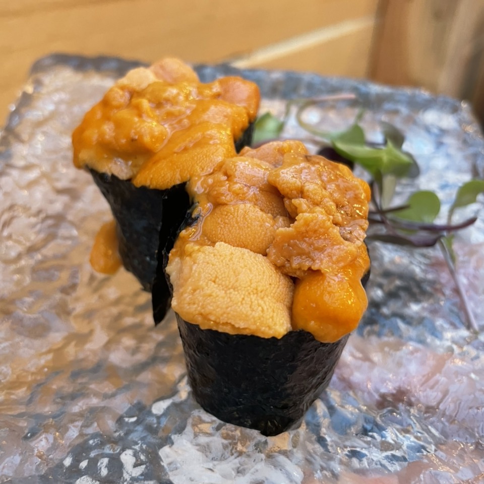 Uni Sushi (Hokkaido) at Osen Izakaya on #foodmento http://foodmento.com/place/13174