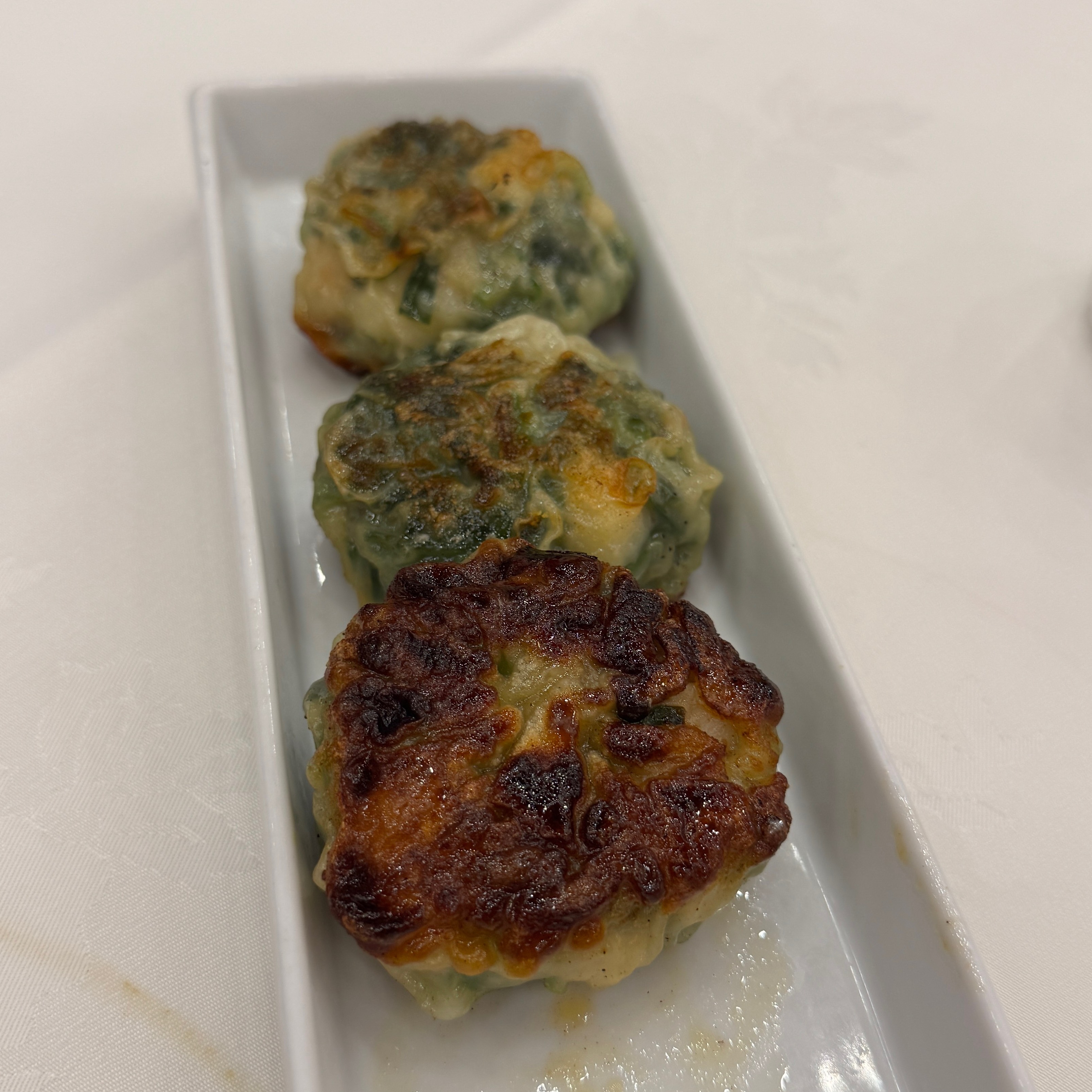 Pan Fried Chive Pancake $6 at Tang Gong on #foodmento http://foodmento.com/place/13211