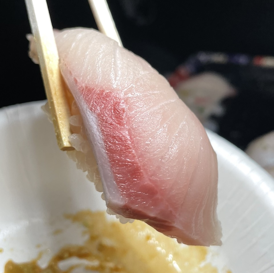Yellowtail Sushi at Osawa on #foodmento http://foodmento.com/place/13239
