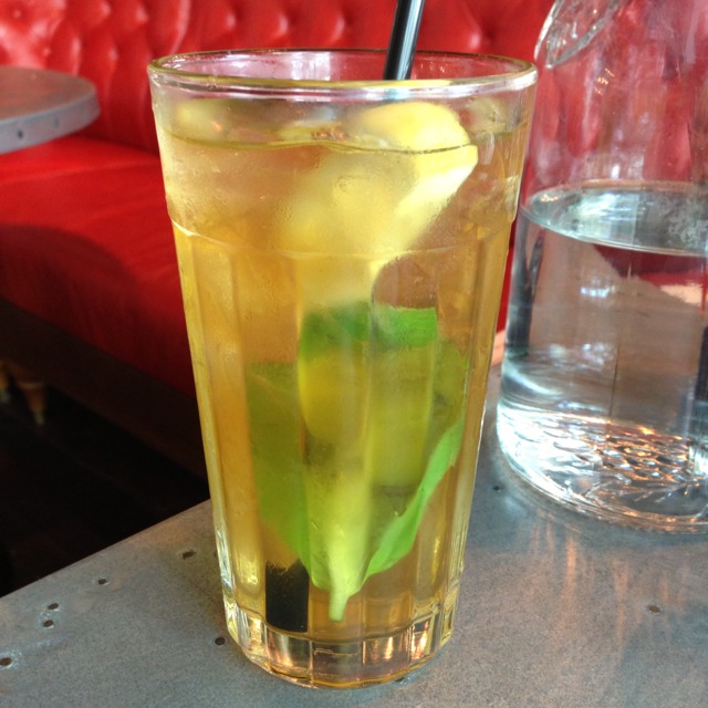 Amalfi Lemon & Basil Iced Tea from Jamie's Italian (CLOSED) on #foodmento http://foodmento.com/dish/5382